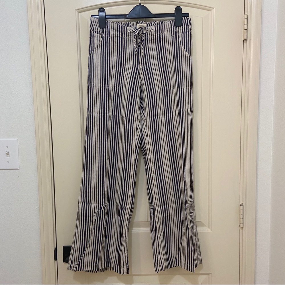 NWT Just Living Linen Navy Stripe Pants